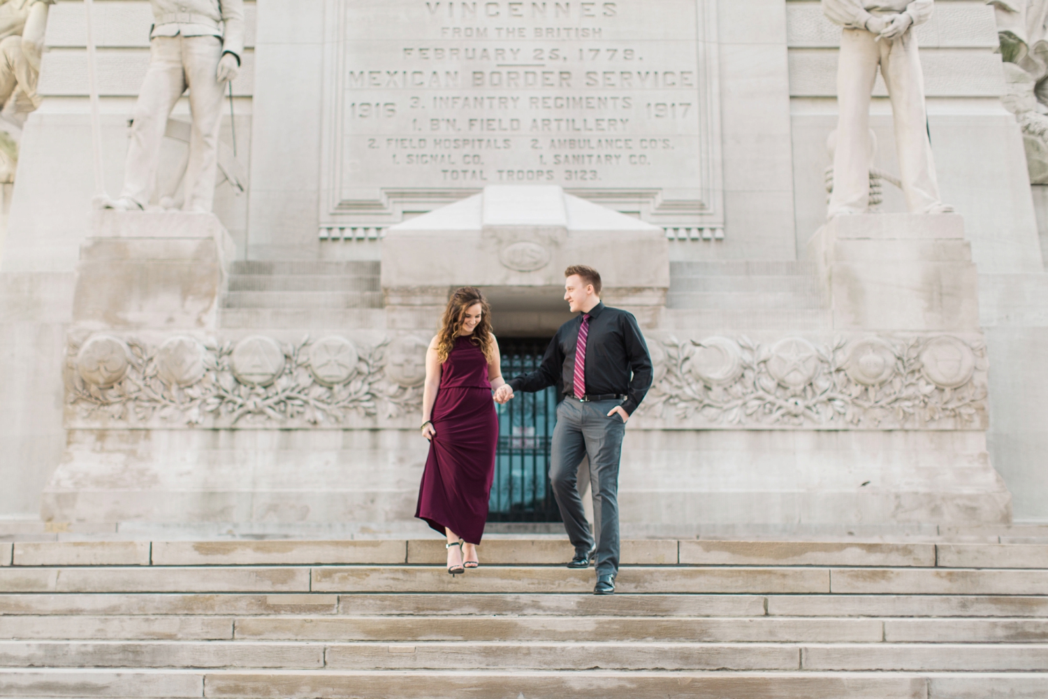 downtown-indianapolis-engagement-shoot_5967.jpg