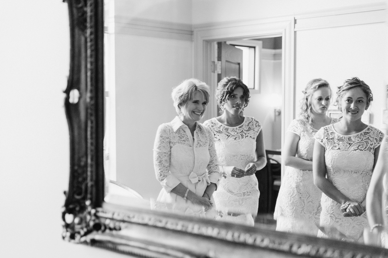 Wedding-at-The-Savannah-Center-West-Chester-Ohio-Photography-Chloe-Luka-Photography_7369.jpg
