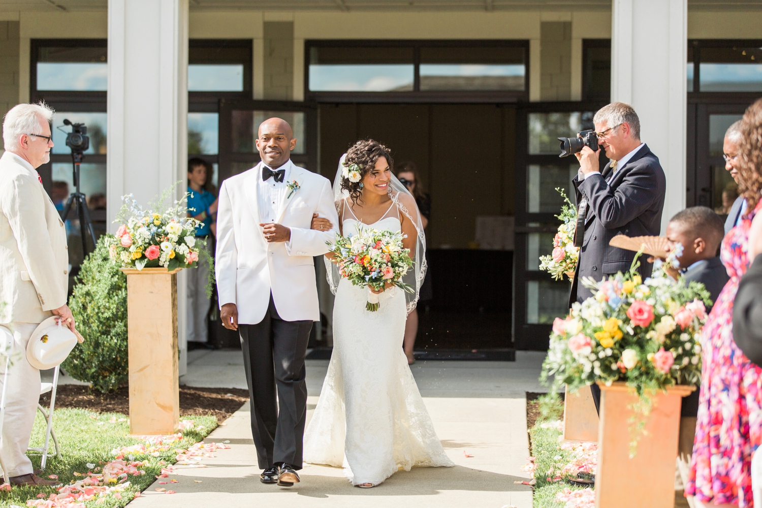 Wedding-at-The-Savannah-Center-West-Chester-Ohio-Photography-Chloe-Luka-Photography_7485.jpg