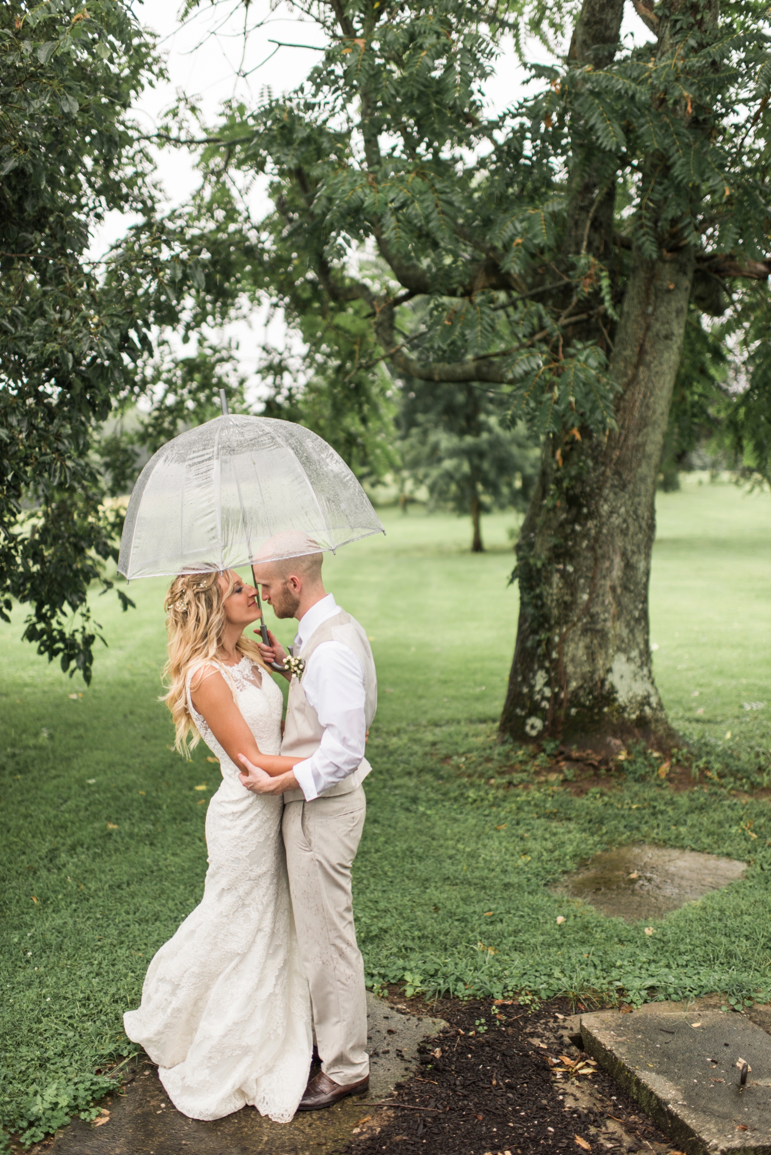 Barn-on-Maryland-Ridge-Indiana-Wedding-Photography-Chloe-Luka-Photography_7925.jpg