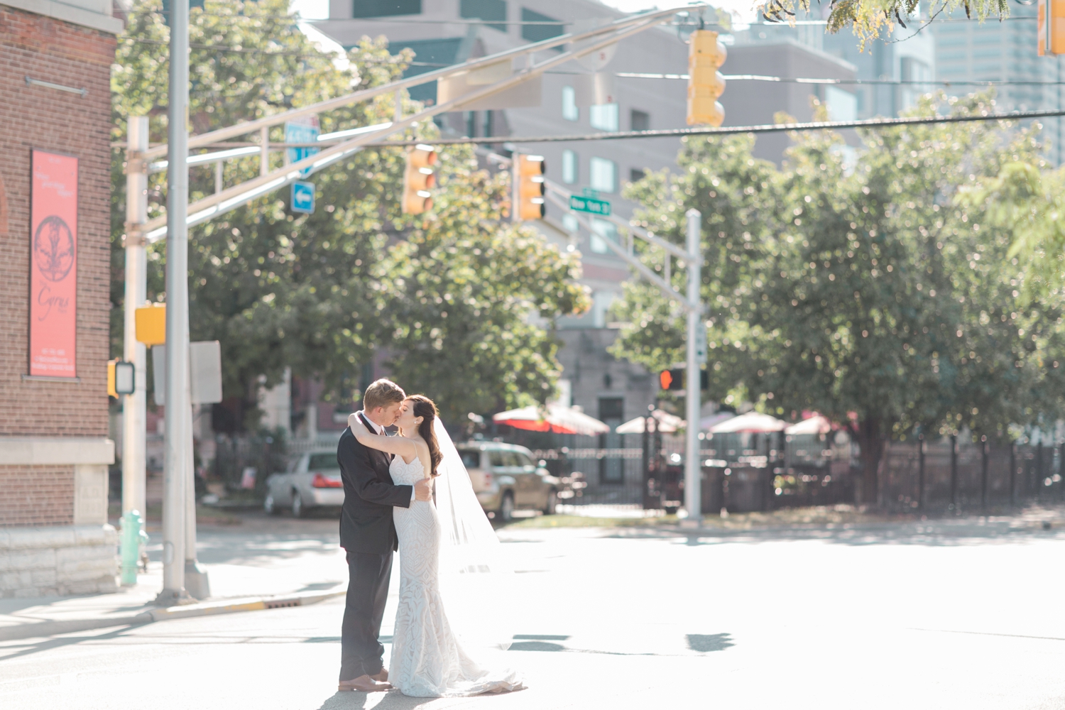 the-alexander-hotel-downtown-indianapolis-wedding-photography_1310.jpg