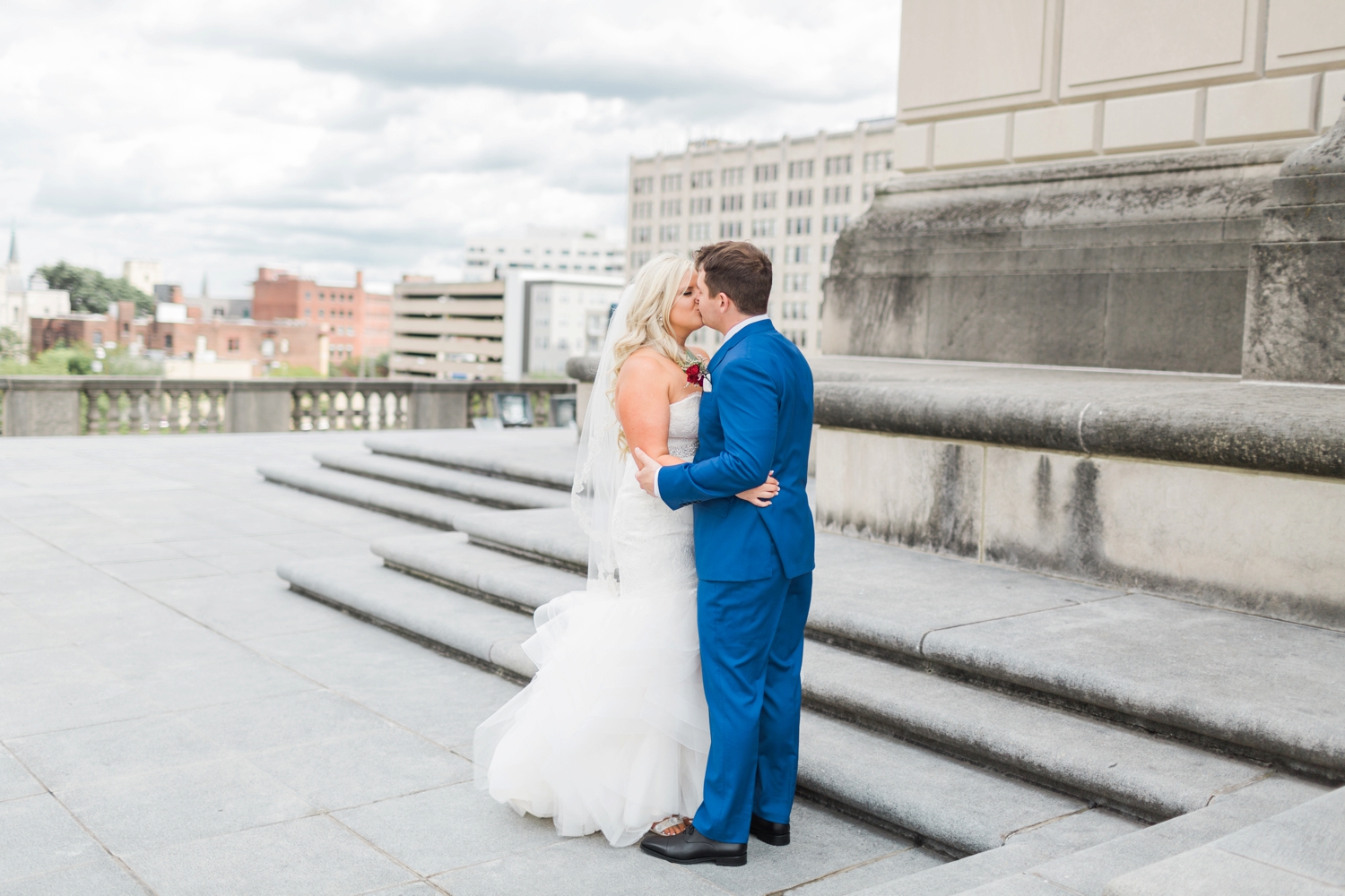 regions-tower-rooftop-wedding-downtown-indianapolis_0769.jpg