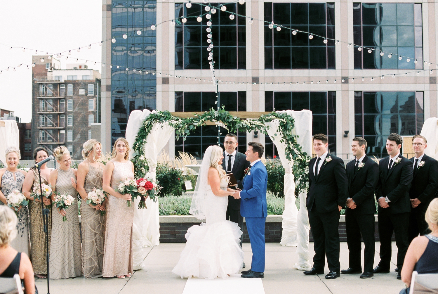 regions-tower-rooftop-wedding-downtown-indianapolis_0807.jpg
