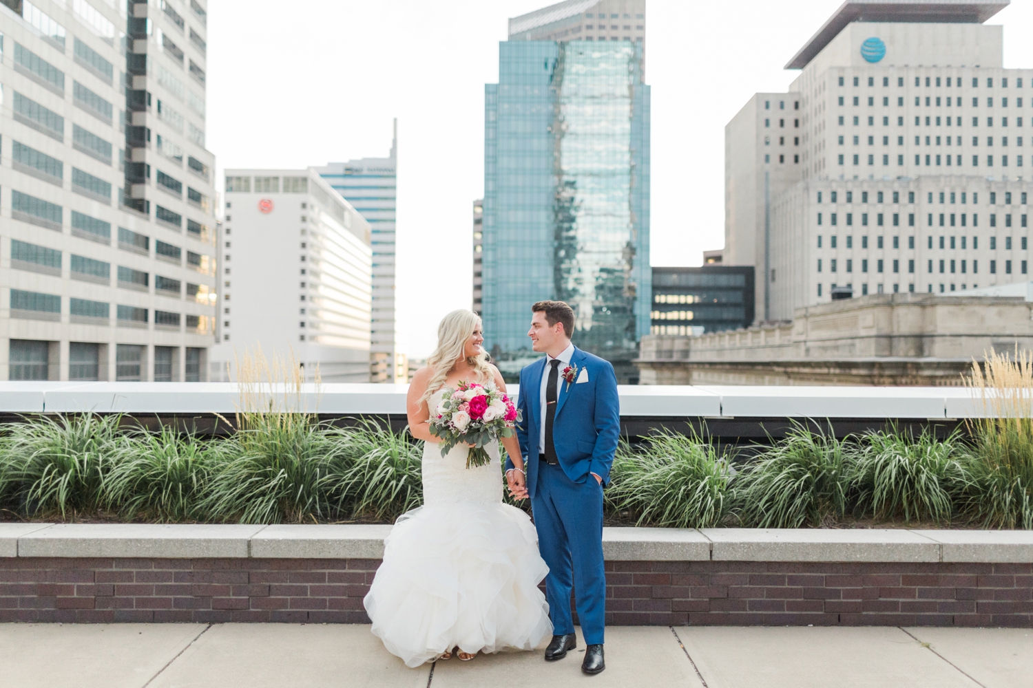 regions-tower-rooftop-wedding-downtown-indianapolis_0853.jpg