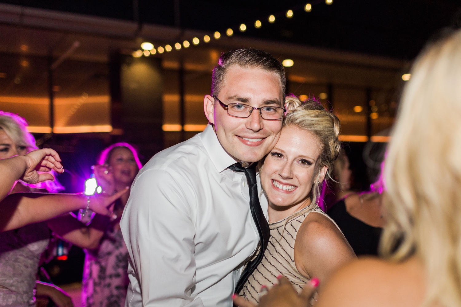 regions-tower-rooftop-wedding-downtown-indianapolis_0871.jpg