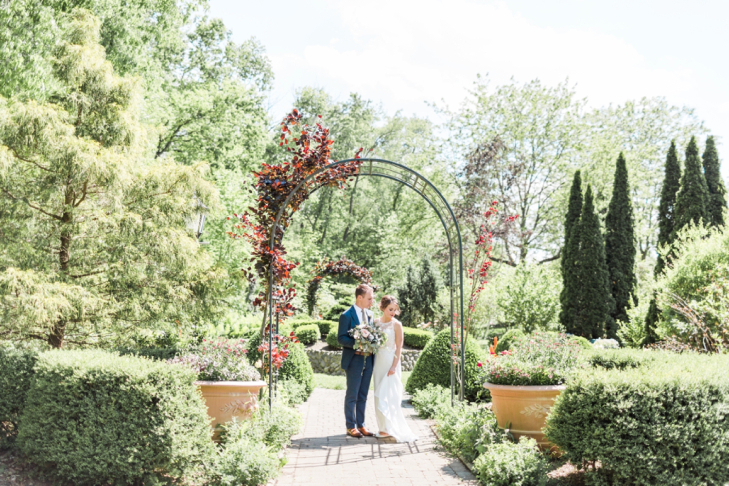 wegerzyn-gardens-wedding-dayton-ohio-chloe-luka-photography_0049.jpg