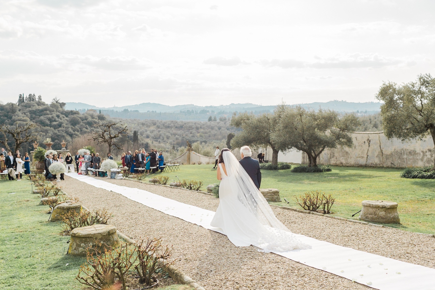 fine-art-film-florence-italy-wedding-photographer-villa-medicea-di-lilliano_3219.jpg