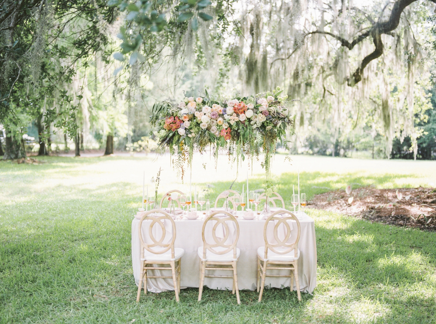 Charleston-South-Carolina-Beautiful-Film-Wedding-Photographer-Magnolia-Plantation-and-Gardens-Wedding-Photos_5108.jpg