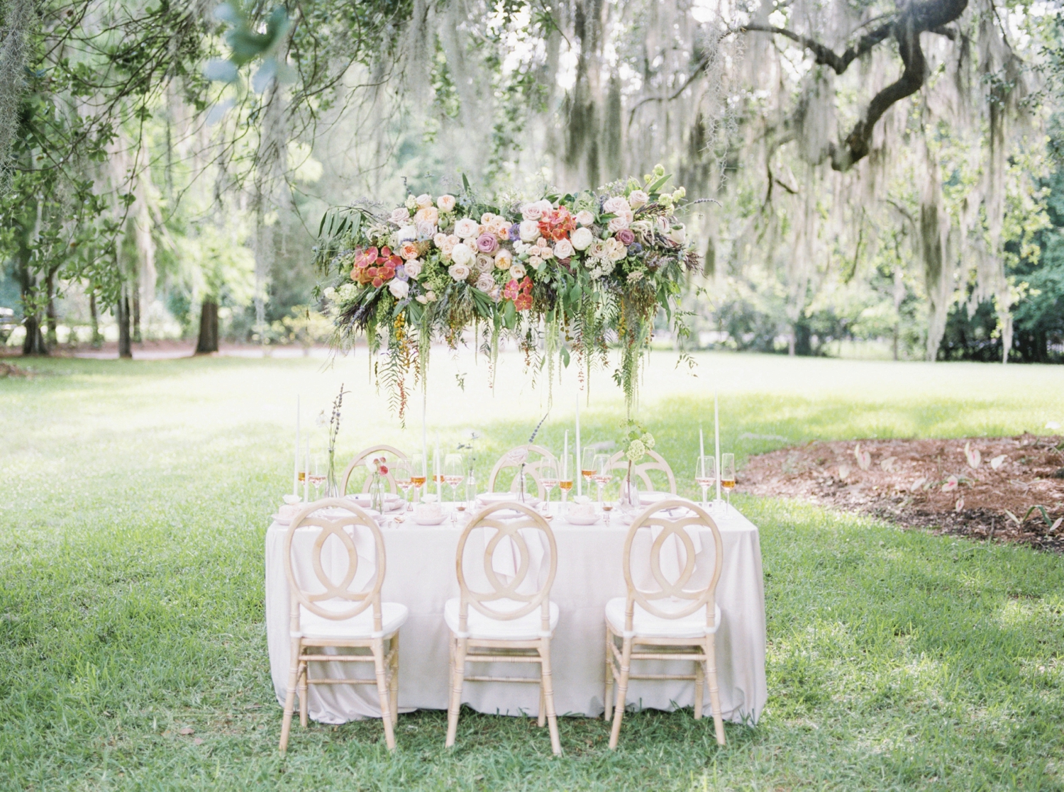 Charleston-South-Carolina-Beautiful-Film-Wedding-Photographer-Magnolia-Plantation-and-Gardens-Wedding-Photos_5112.jpg